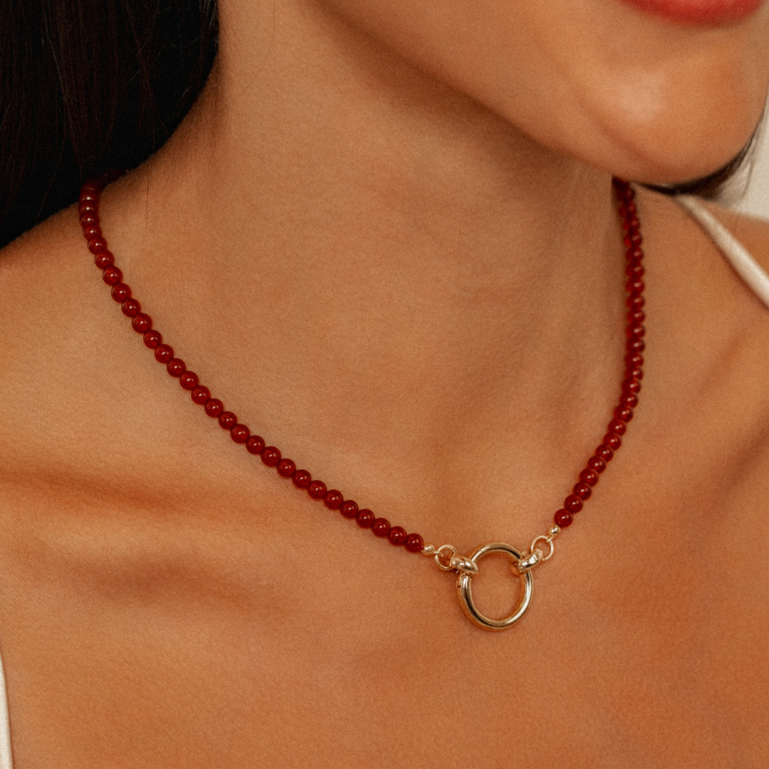 The Round Clasp