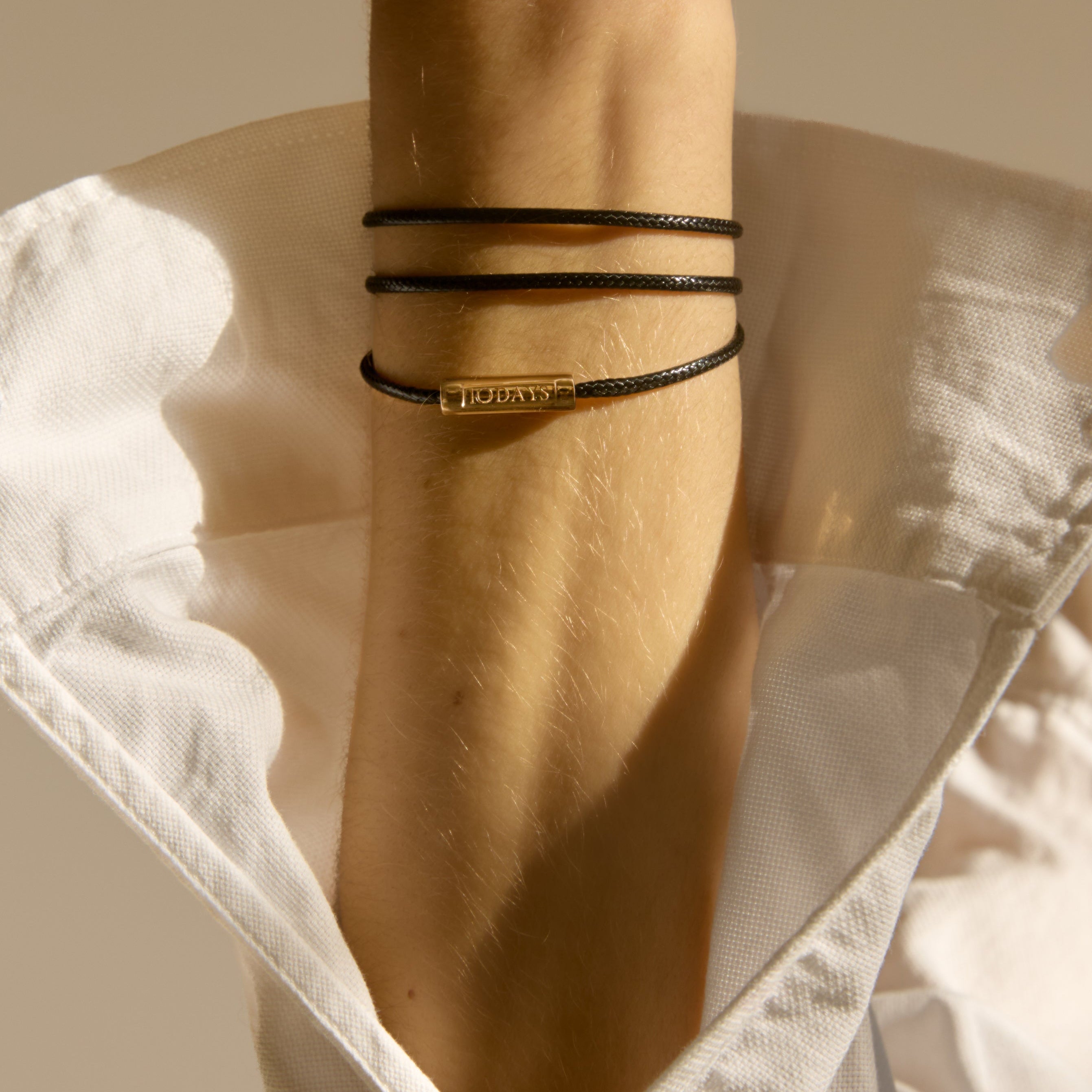 10DAYS GOLDEN BEAD BRACELET